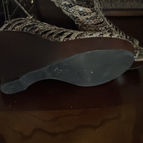 Wedges - Picture 2 of 4